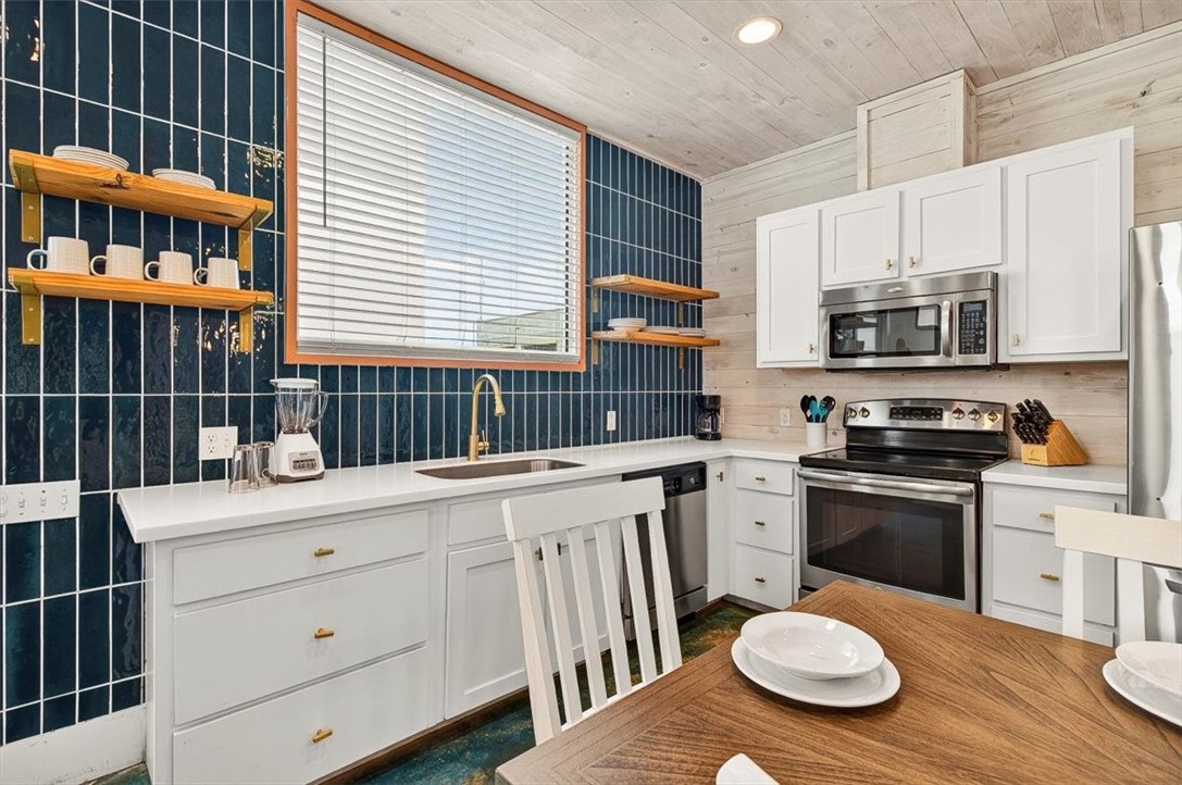 310 E 10th Street 6 Port Aransas TX 78373
