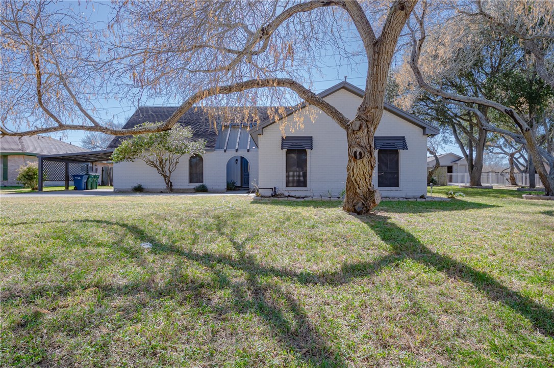 3614 Castle River Drive Corpus Christi TX 78410