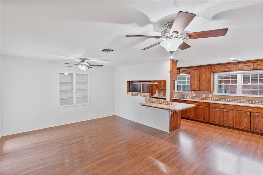 4021 Tripoli Drive Corpus Christi TX 78411