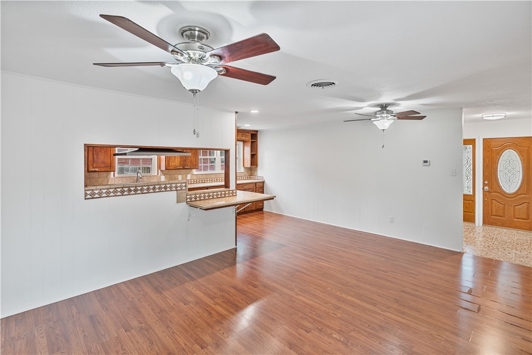 4021 Tripoli Drive Corpus Christi TX 78411