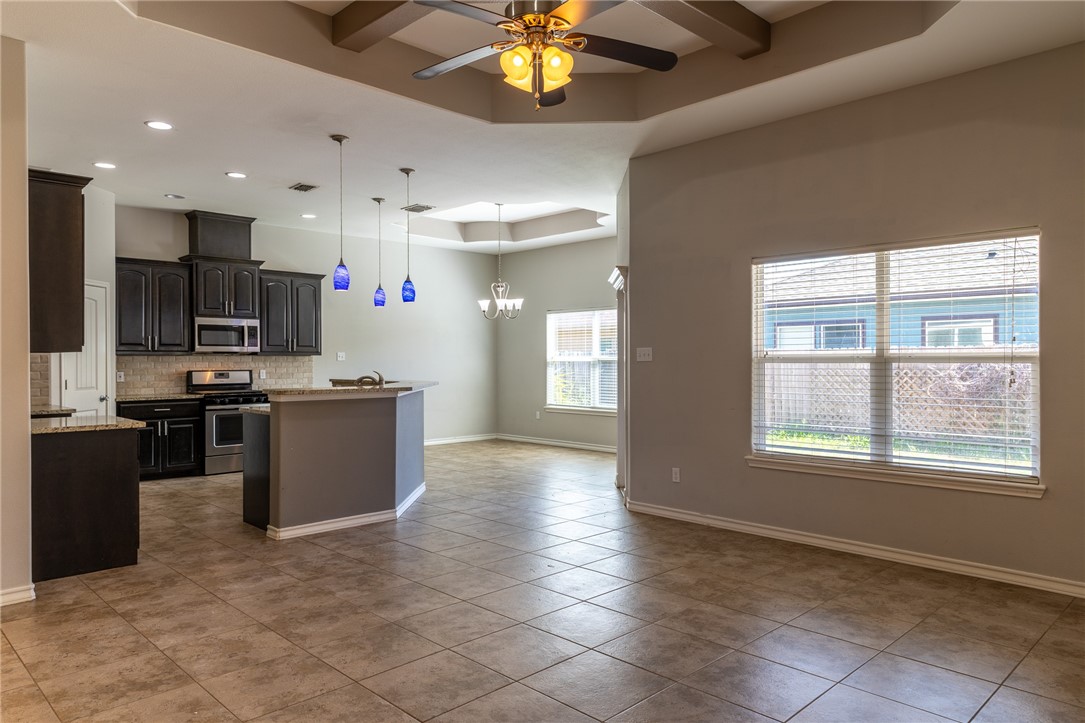1121 Axis Corpus Christi TX 78418