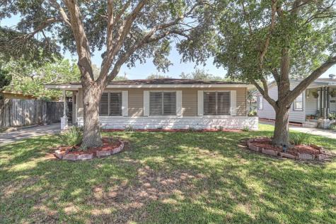 922 Catalina Place Corpus Christi TX 78411