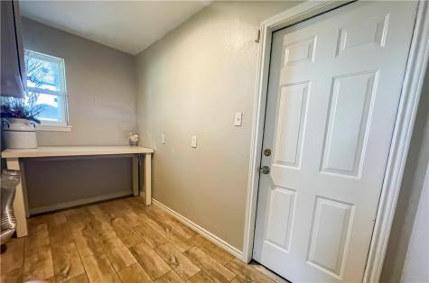 1206 Johnson Street Woodsboro TX 78393