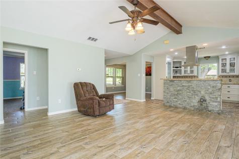 1206 Johnson Street Woodsboro TX 78393