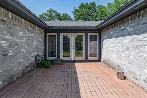 1206 Johnson Street Woodsboro TX 78393