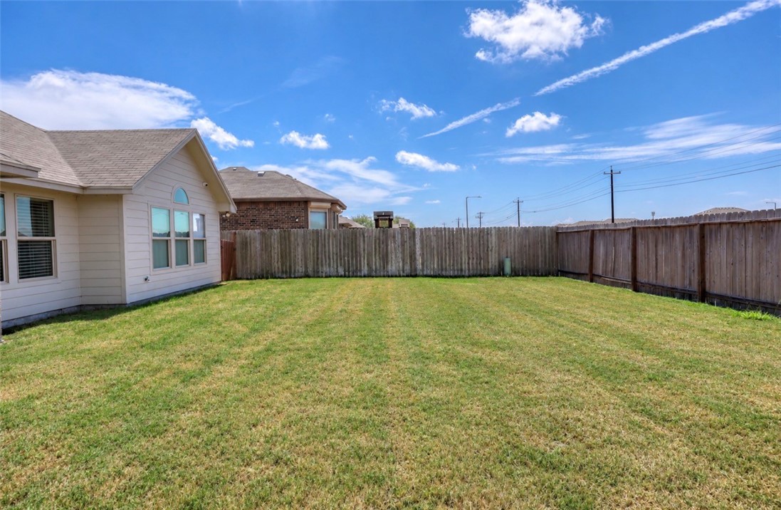 2205 Pajaro Lane Corpus Christi TX 78414