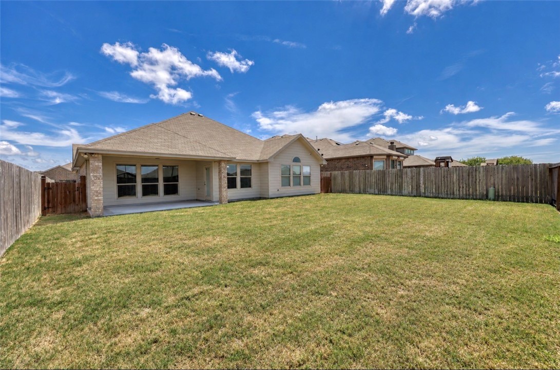 2205 Pajaro Lane Corpus Christi TX 78414