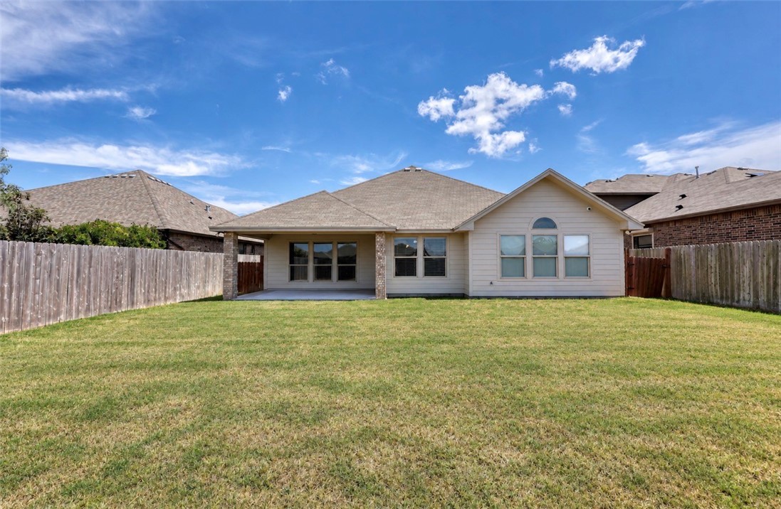 2205 Pajaro Lane Corpus Christi TX 78414