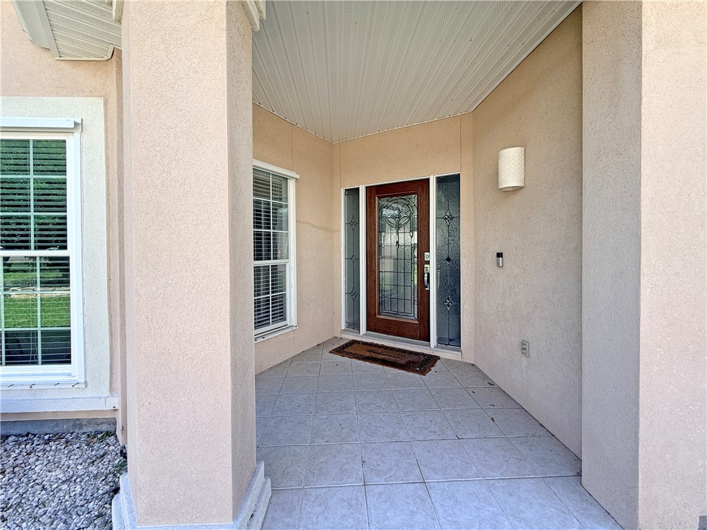 14 Saint Andrews Place Rockport TX 78382
