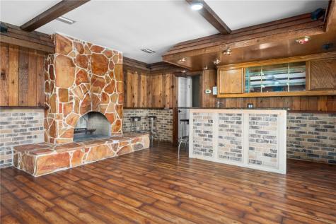 4187 Country Place Portland TX 78374