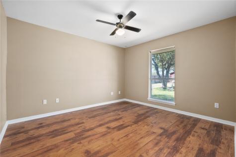4187 Country Place Portland TX 78374
