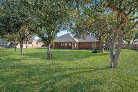 4187 Country Place Portland TX 78374