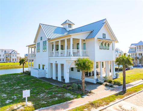 206 Playtime Drive Port Aransas TX 78373
