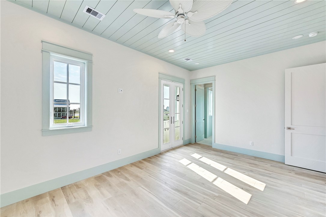 154 Speckled Egg Lane Port Aransas TX 78373