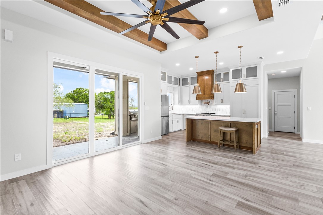 12914 E Redbird Lane Corpus Christi TX 78410