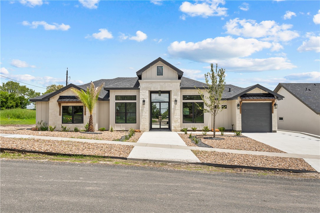 12914 E Redbird Lane Corpus Christi TX 78410