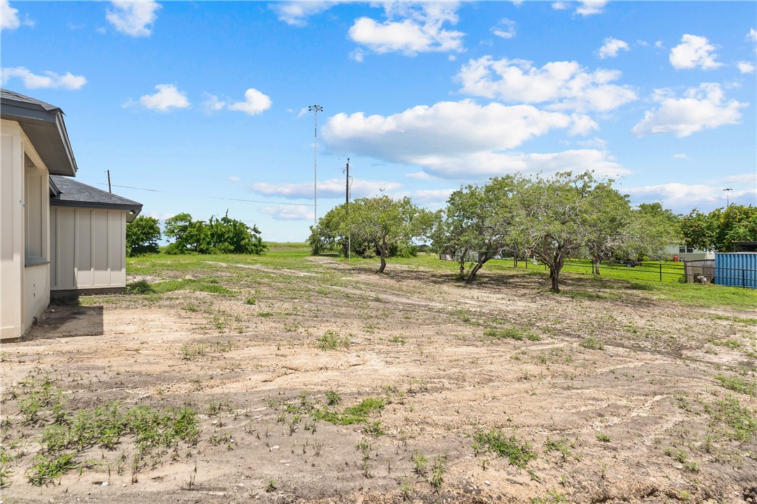 12914 E Redbird Lane Corpus Christi TX 78410