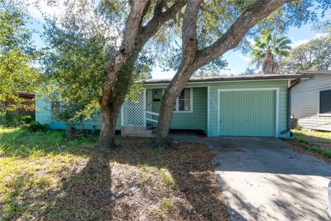 1307 Oak Park Drive Aransas Pass TX 78336