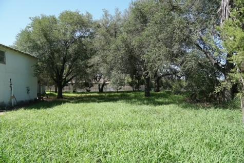 701 N Gudron Avenue Hebbronville TX 78361