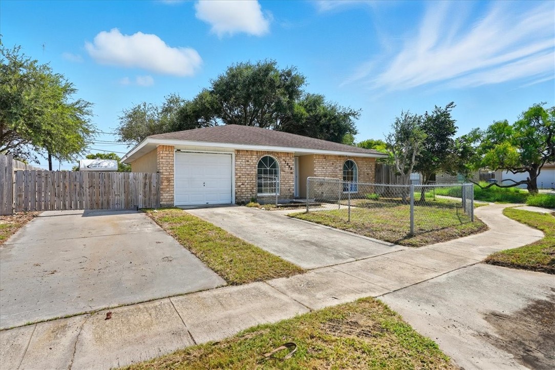 2838 Ransom Island Drive Corpus Christi TX 78418