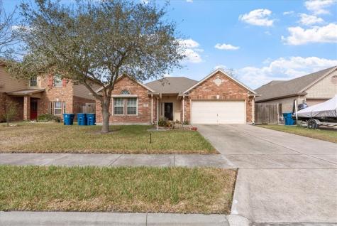 312 San Mateo Portland TX 78374