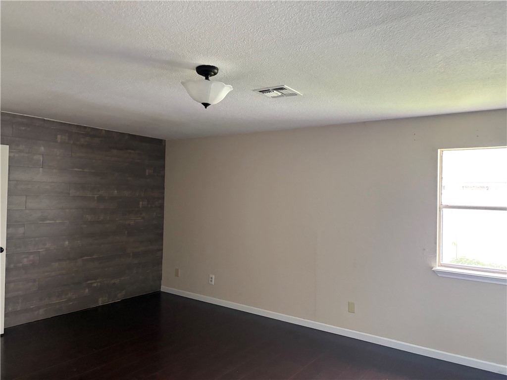 15525 Cuttysark Street Corpus Christi TX 78418