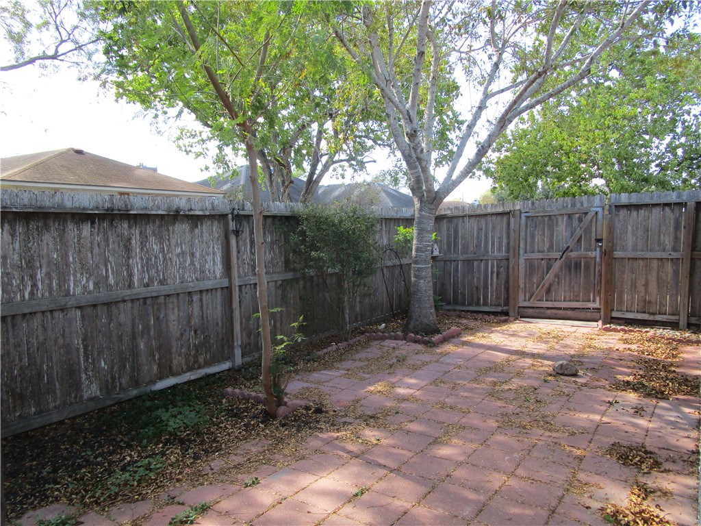 2905 River Bend Court Corpus Christi TX 78415