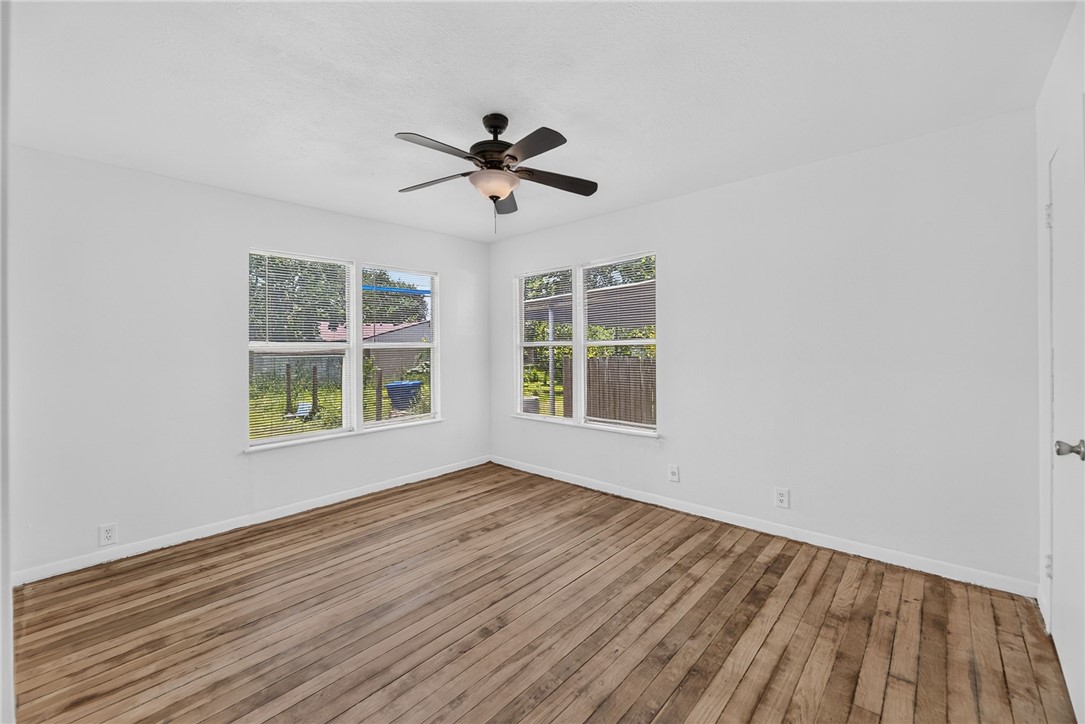 4218 Carlton Street Corpus Christi TX 78415