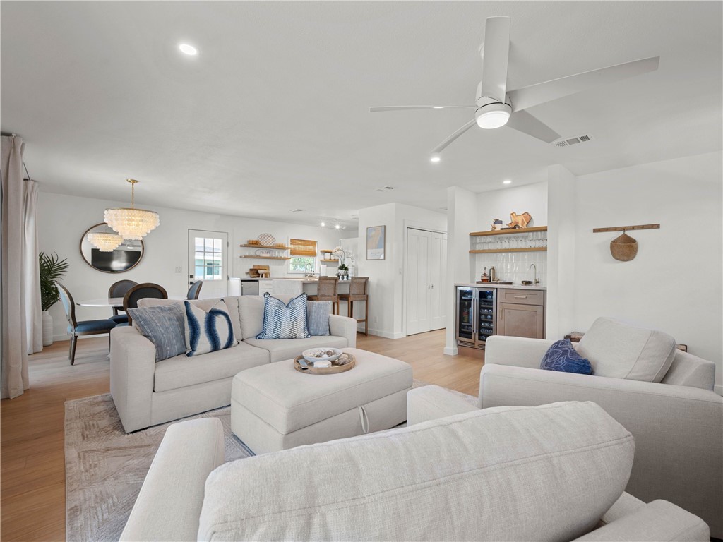 33 Lauderdale Drive Rockport TX 78382