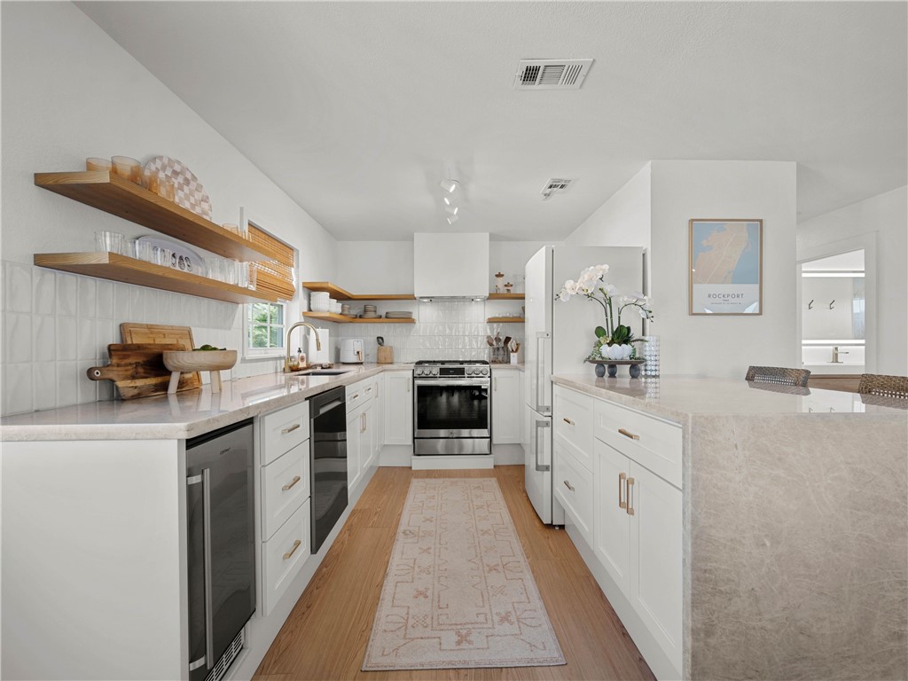 33 Lauderdale Drive Rockport TX 78382