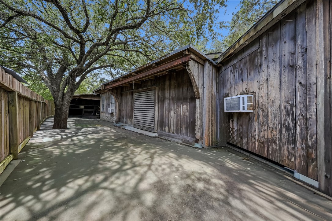 225 Glendale Drive Corpus Christi TX 78404