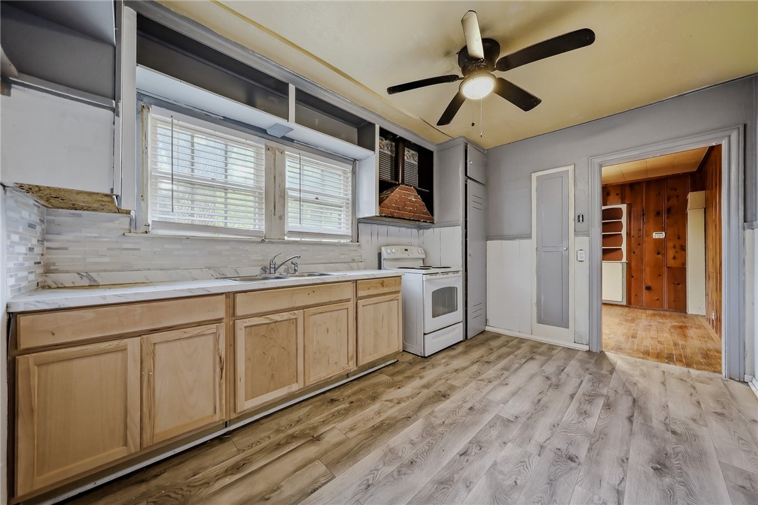 225 Glendale Drive Corpus Christi TX 78404