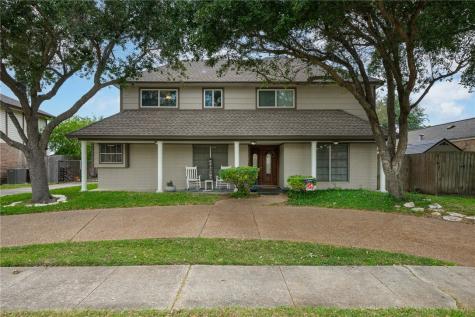 423 San Saba Drive Portland TX 78374