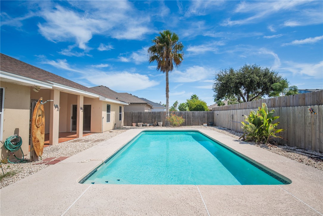 13733 Hawksnest Bay Drive Corpus Christi TX 78418