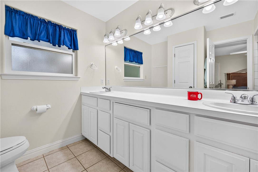 106 Bay Court Rockport TX 78382