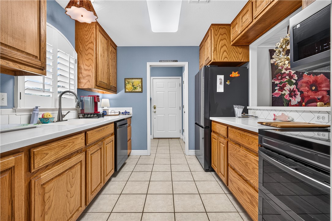 106 Bay Court Rockport TX 78382