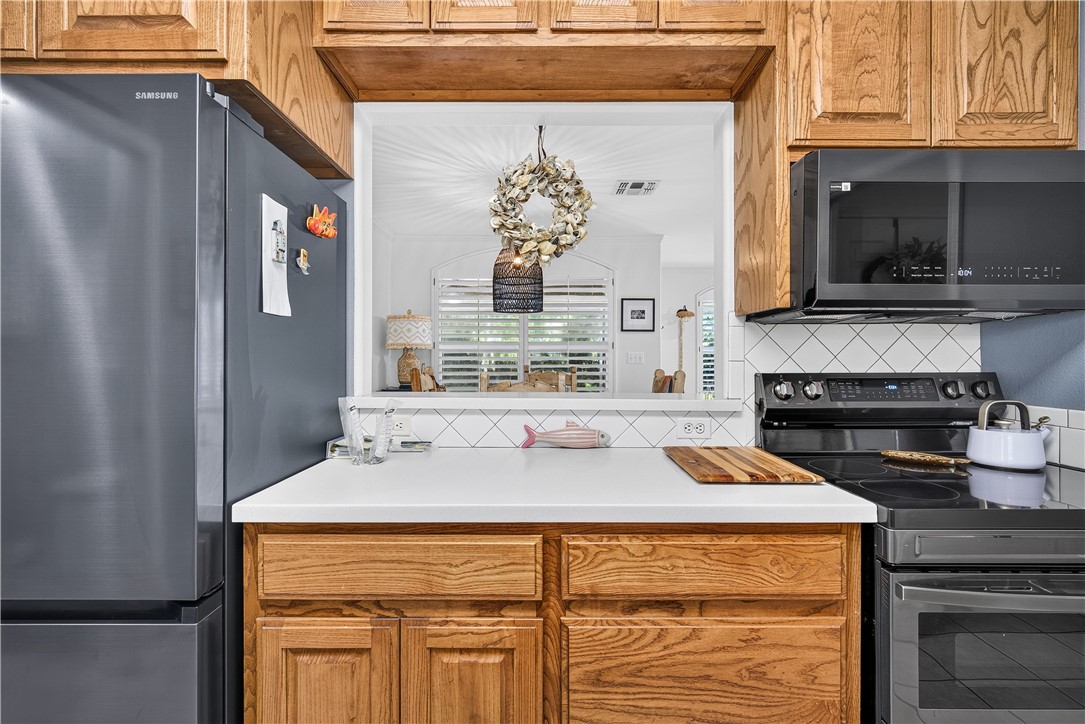 106 Bay Court Rockport TX 78382
