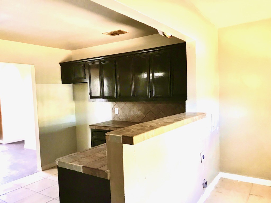 3725 Sarita Corpus Christi TX 78416