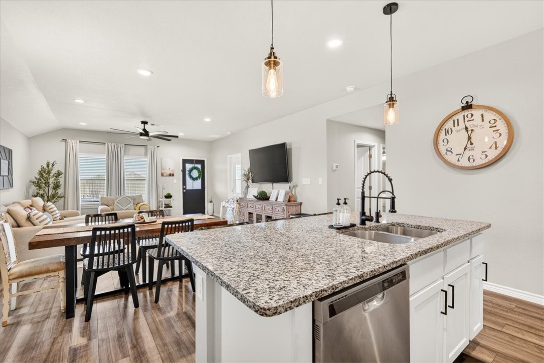 1294 Carnaby Street Corpus Christi TX 78415