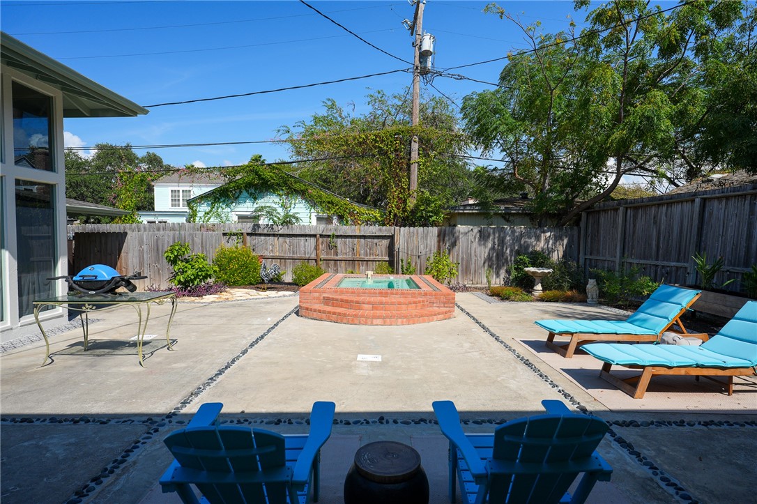 242 Rosebud Avenue Corpus Christi TX 78404