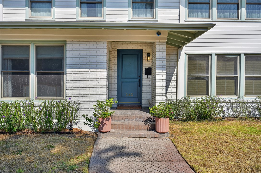 242 Rosebud Avenue Corpus Christi TX 78404