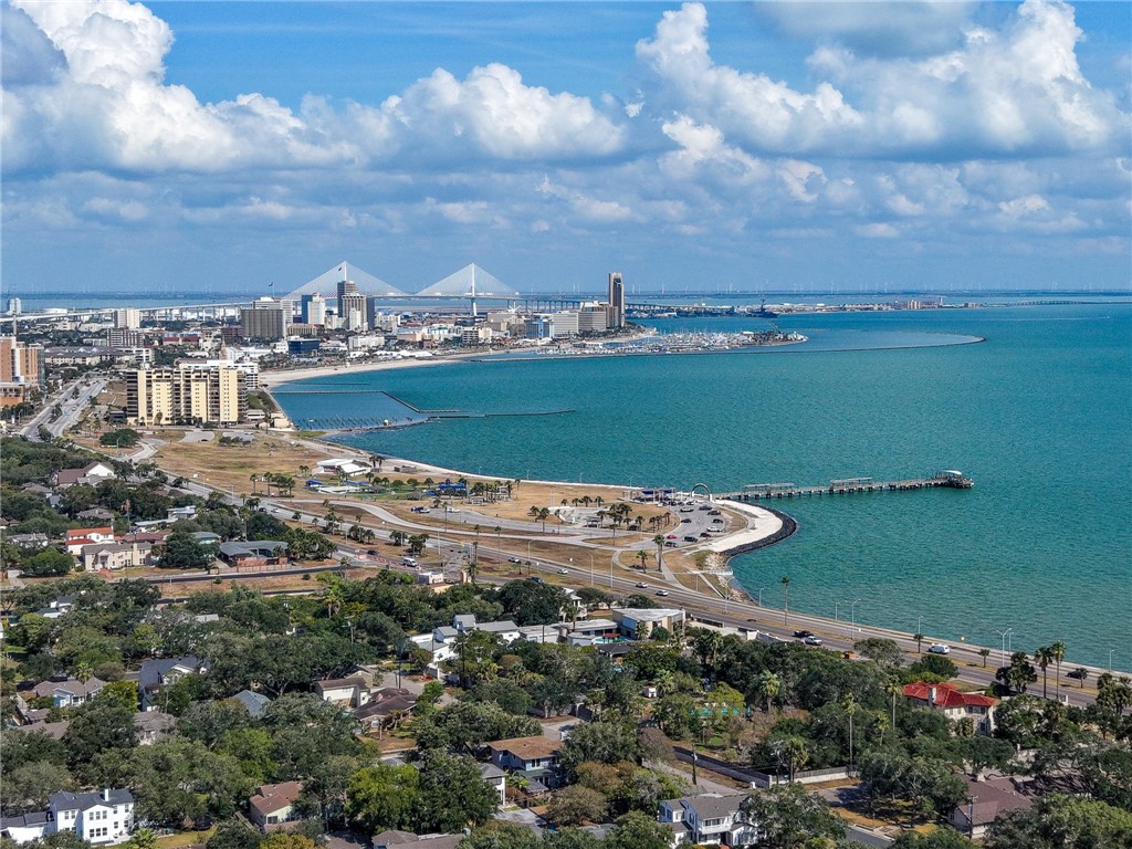242 Rosebud Avenue Corpus Christi TX 78404