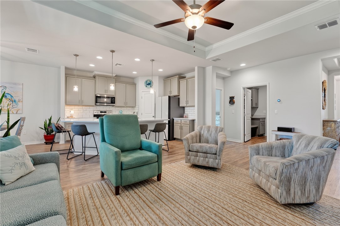 154 Shady Terrace Lane Rockport TX 78382