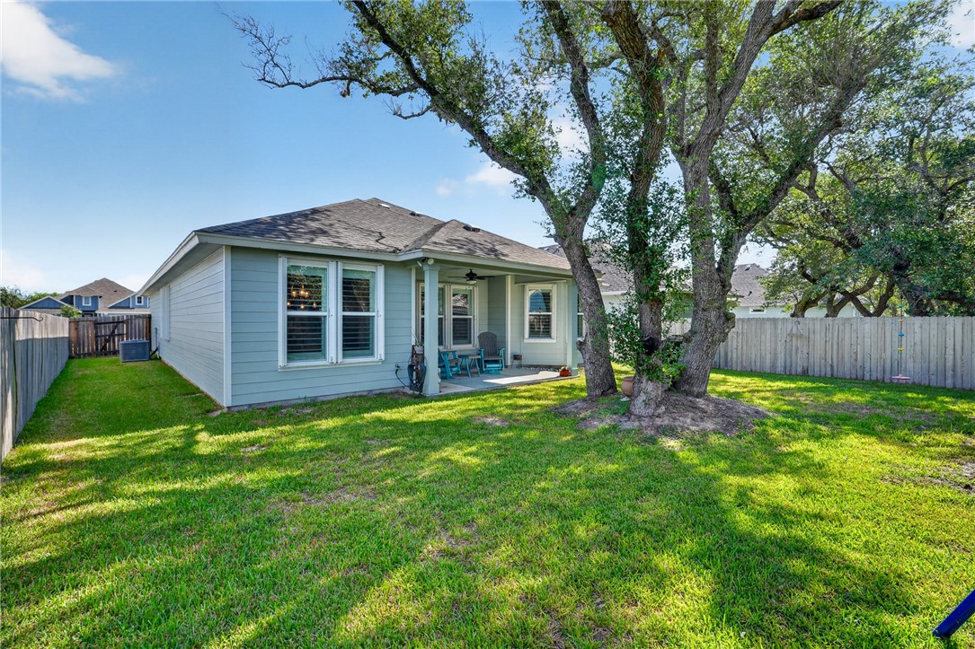 154 Shady Terrace Lane Rockport TX 78382