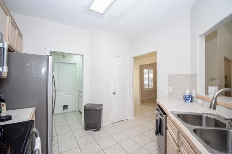 14849 Dasmarinas Drive Corpus Christi TX 78418
