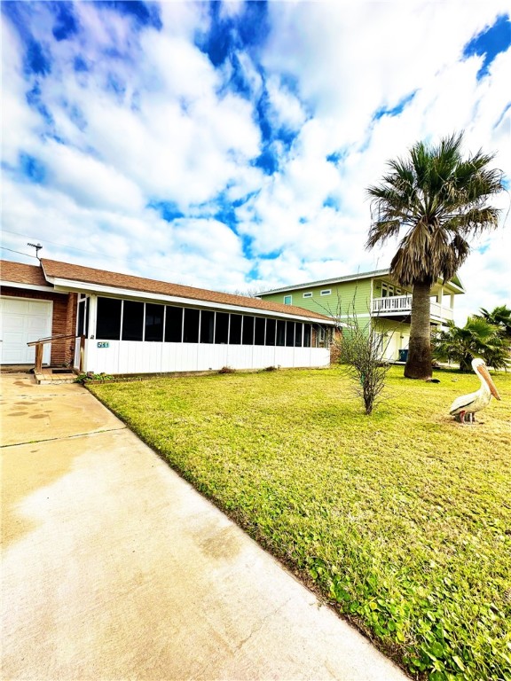 511 E Oaks Avenue Port Aransas TX 78373