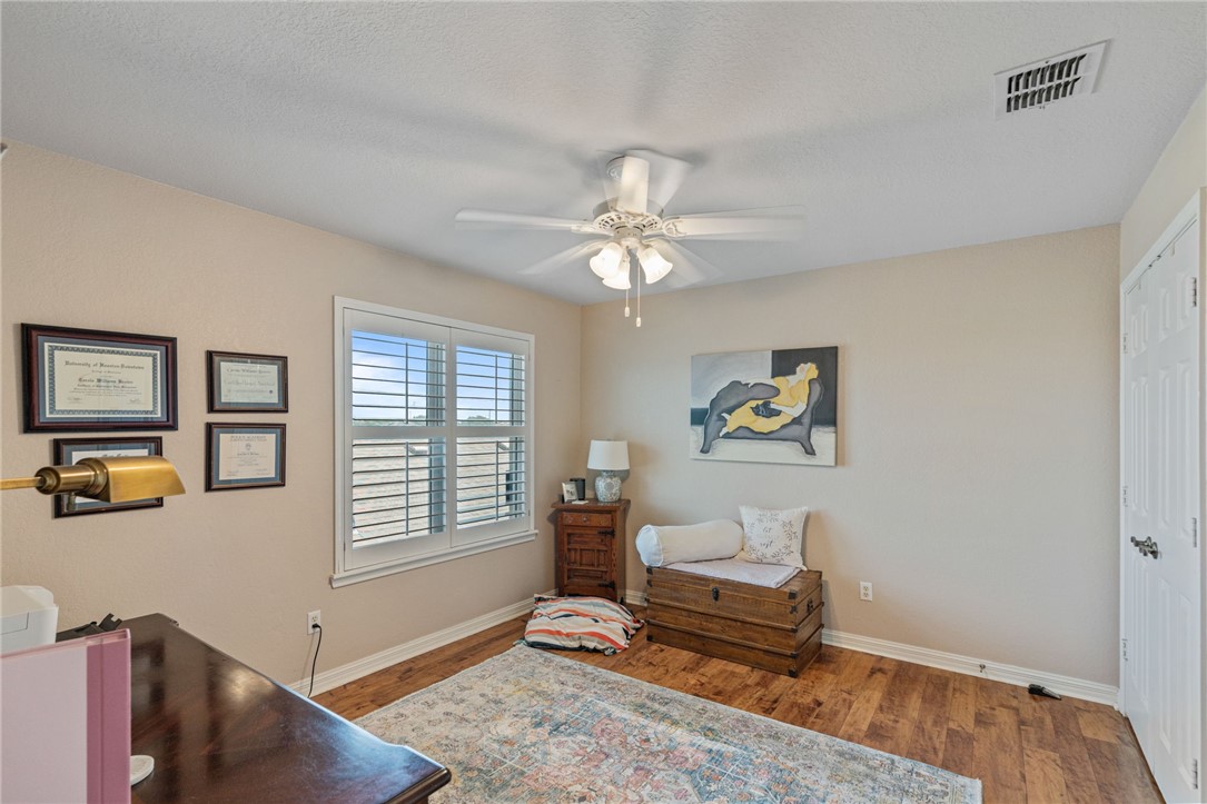 7252 The Mansions Dr F-1 Corpus Christi TX 78414