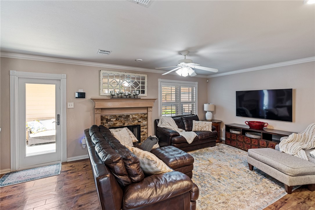7252 The Mansions Dr F-1 Corpus Christi TX 78414