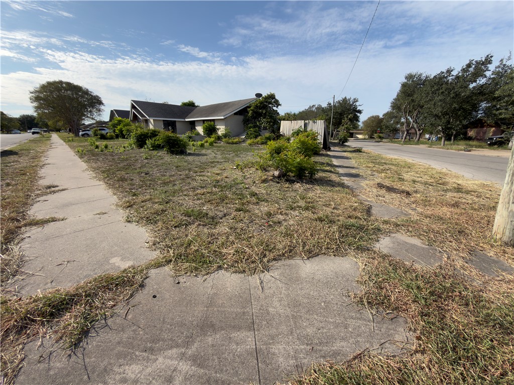 3221 Casa Bonita Drive Corpus Christi TX 78411