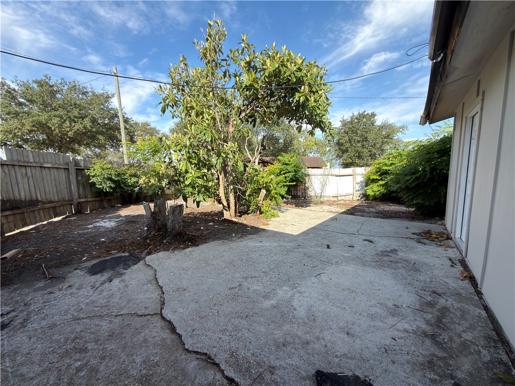 3221 Casa Bonita Drive Corpus Christi TX 78411
